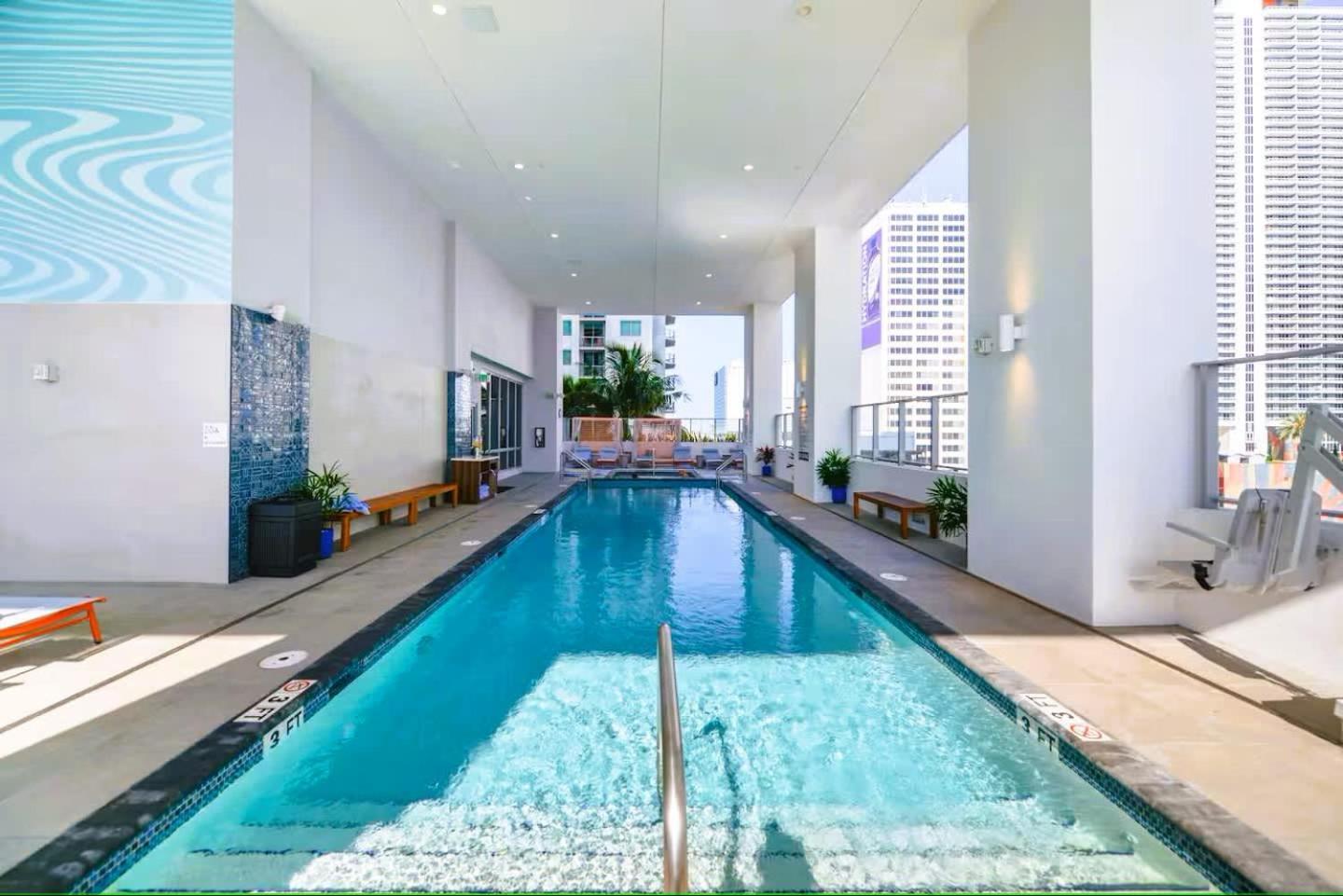 Heart Of Downtown Miami Studio Pool & Gym Lägenhet Exteriör bild